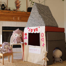 Load image into Gallery viewer, Kissing Booth Decor Kit -DOES NOT INCLUDE INTERCHANGEABLE STAND
